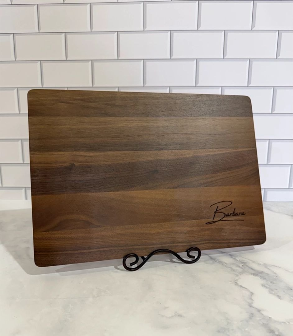 Barbara Cutting Board - Walnut